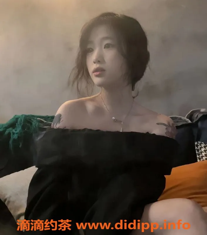 深圳楼凤-塘朗小蜜桃，亲密服务等你体验